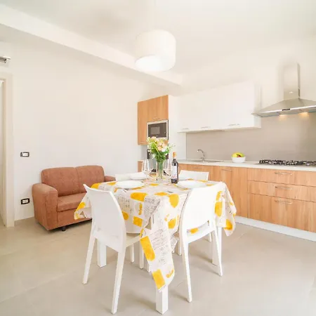 Gorgeous In With Kitchen *