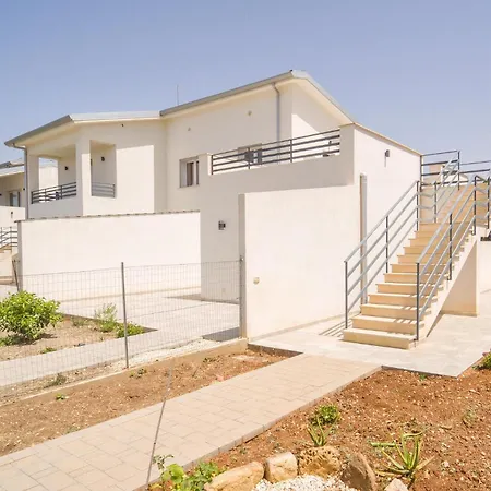 Holiday home Gorgeous In With Kitchen *